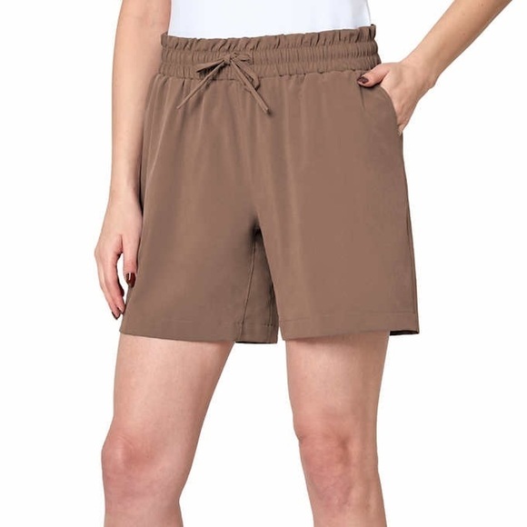 Mondetta Ladies' Taupe Woven Short XXL - Picture 1 of 12